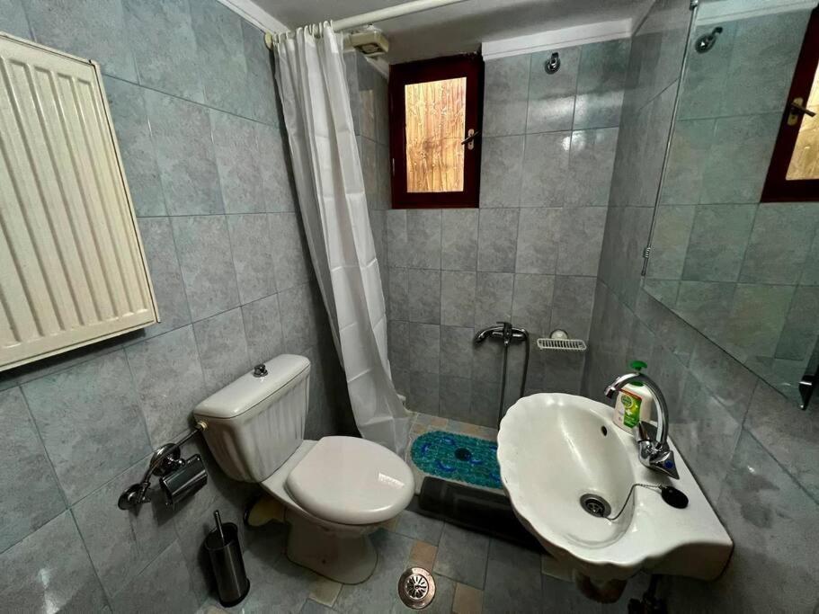 Στούντιο Κέντρου Άνω Πόλης Πάτρας Apartamento Exterior foto